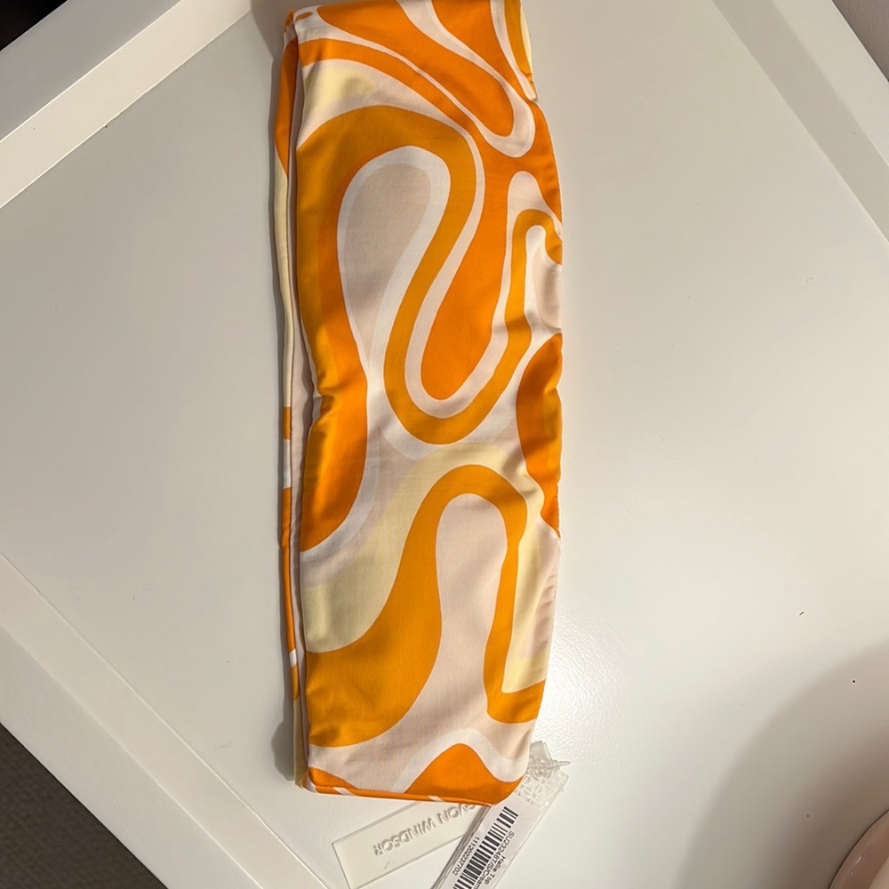 Devon Windsor Hallie top -Small Creamsicle